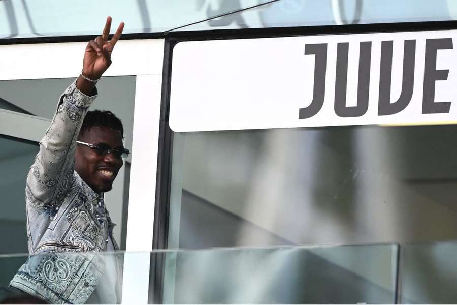 Paul Pogba podczas meczu Juventusu w październiku 