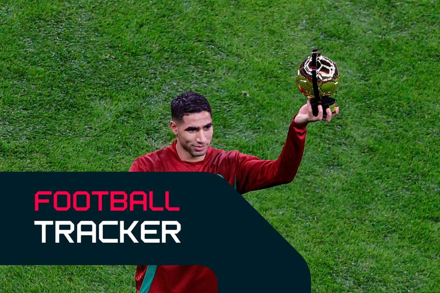 Achraf Hakimi holds the trophy of Best African Player prior to AFCON 2025