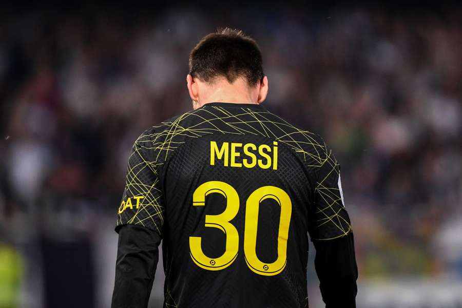 Ce venituri ar înregistra Barcelona în cazul revenirii lui Messi pe Nou Camp
