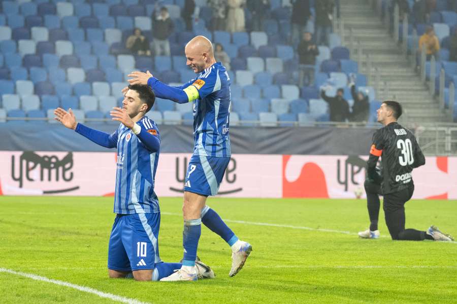 Slovan si na záver jesene poradil so Žilinou. Slovan si na záver jesene poradil so Žilinou.