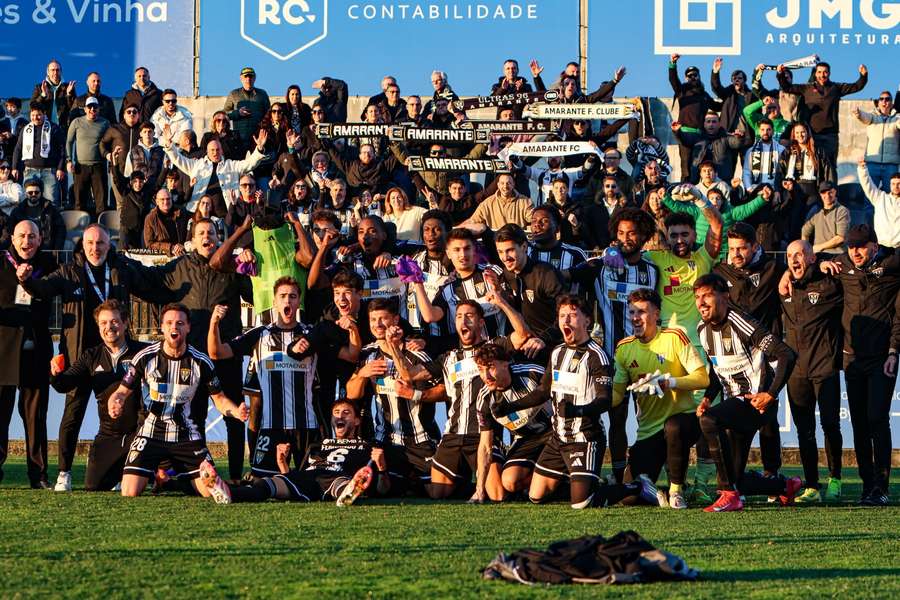 Amarante celebra passagem à fase de apuramento de campeão