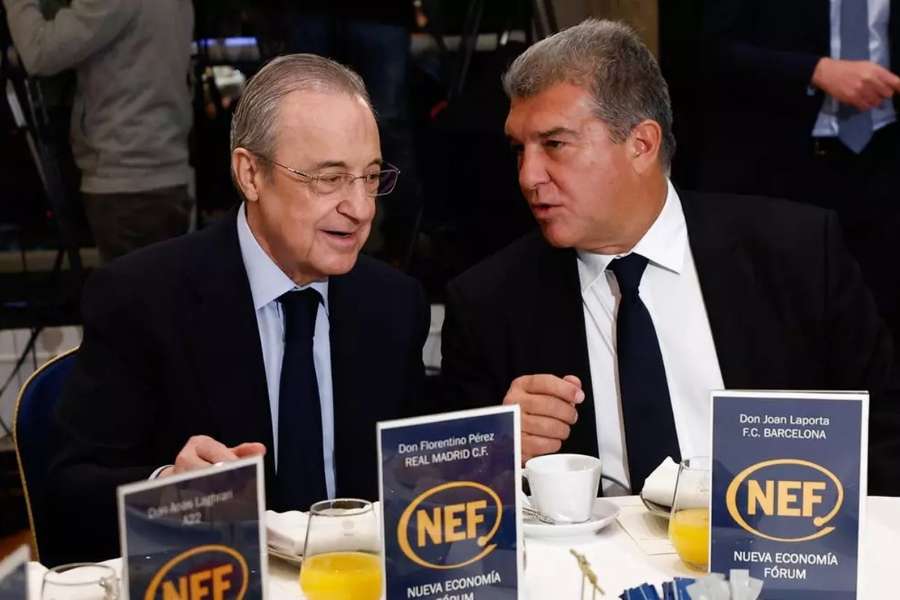 Florentino Pérez e Joan Laporta, em uma reunião do Fórum Nueva Economía