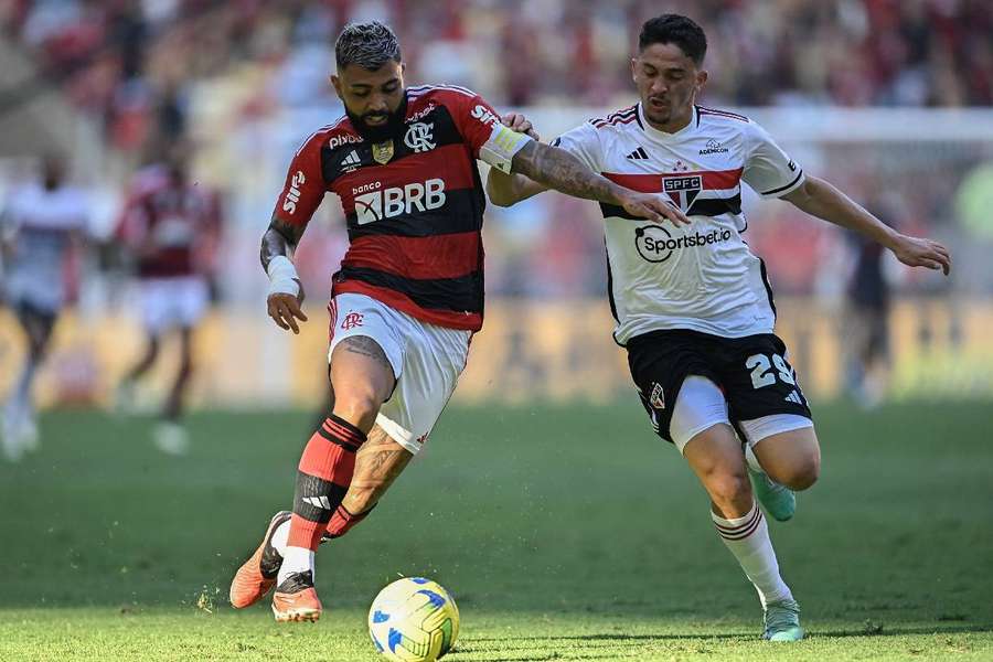 Flamengo e São Paulo decidem a Copa do Brasil neste domingo (24)