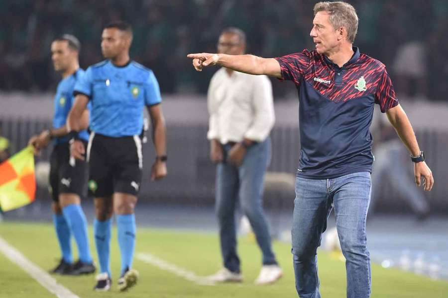 Alexandre Santos, treinador do FAR Rabat