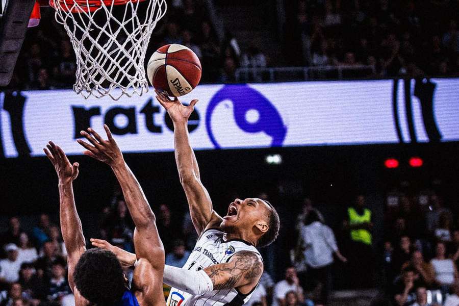 U-BT Cluj-Napoca a egalat situația în sferturile ABA League