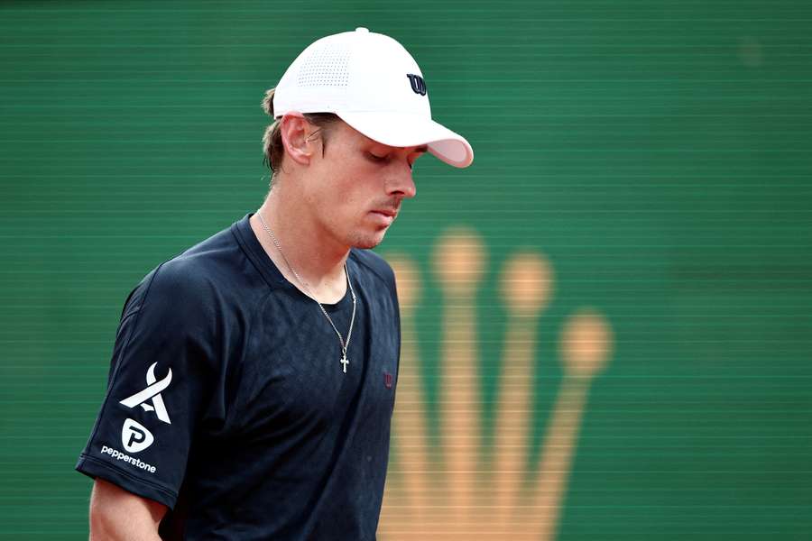 Alex de Minaur skončil v Barceloně už ve druhém kole. Alex de Minaur skončil v Barceloně už ve druhém kole.