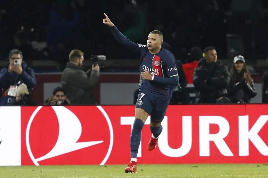 PSG coach Enrique fumes over Mbappe questions: I don't like what you're saying