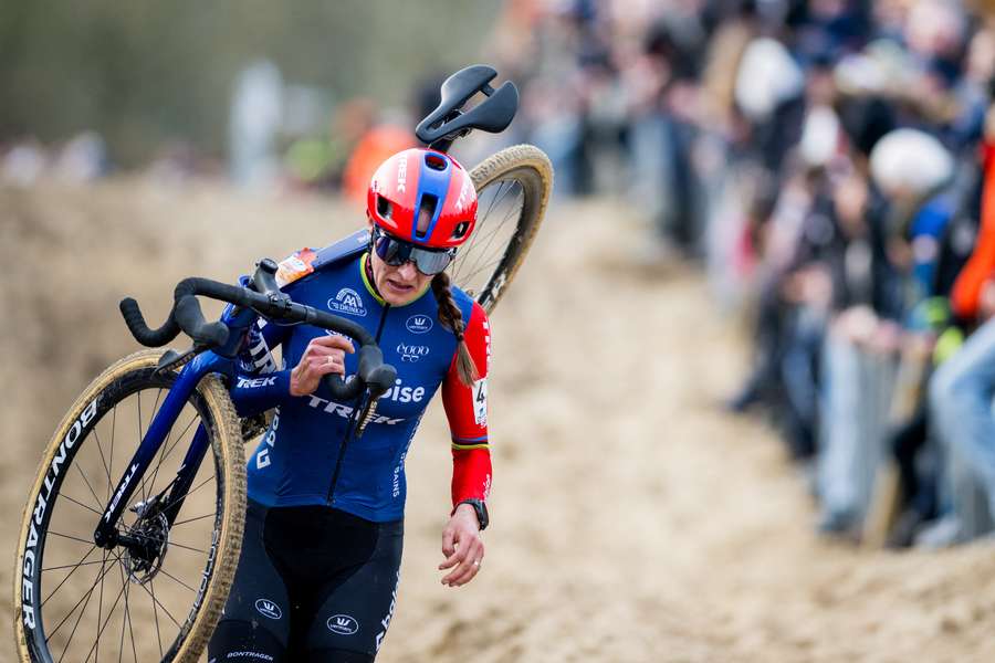 Lucinda Brand doet zondag wel gewoon mee aan de Nederlandse kampioenschappen