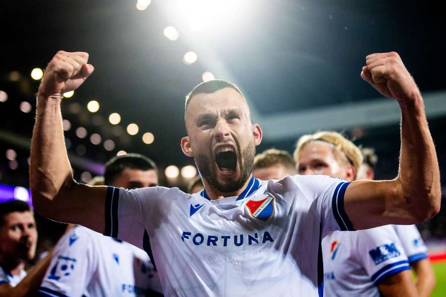 Erik Prekop proměnil proti Austrii pokutový kop.