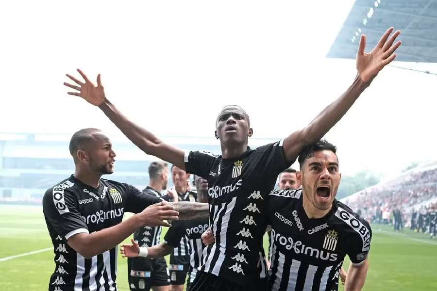 It was only at Charleroi the talent of Osimhen (arms outstretched) was really recognised