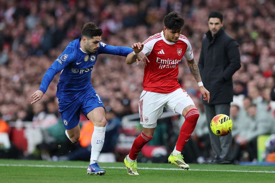 Pedro Neto battling for possession