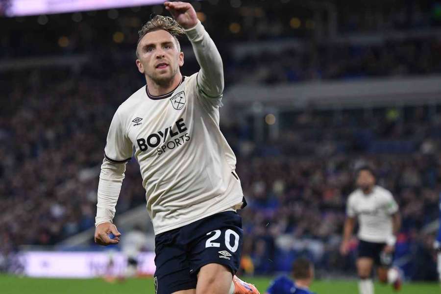West Ham captain Bowen: Everton draw a big point for us West Ham captain Bowen: Everton draw a big point for us