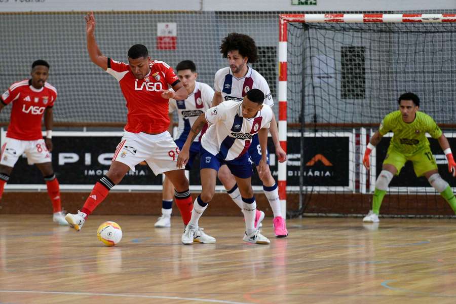 Benfica soou para seguir em frente Benfica soou para seguir em frente