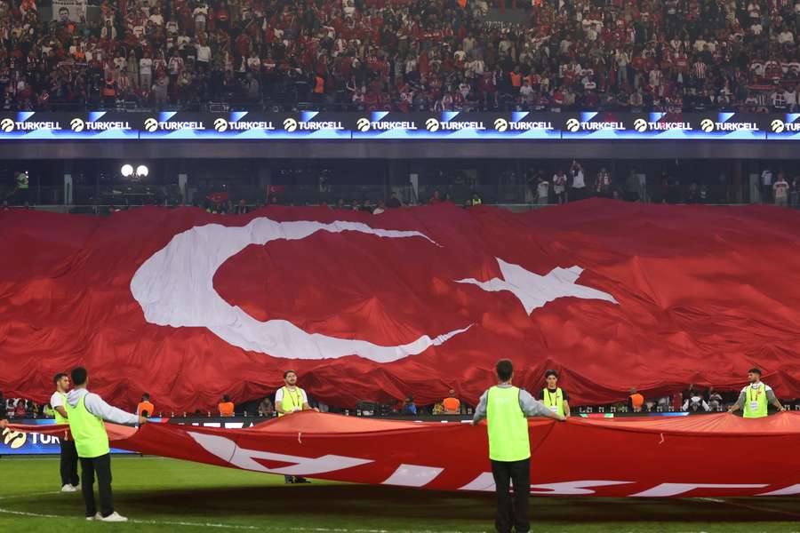 Detenido el jefe de los árbitros en Turquía por corrupción Detenido el jefe de los árbitros en Turquía por corrupción