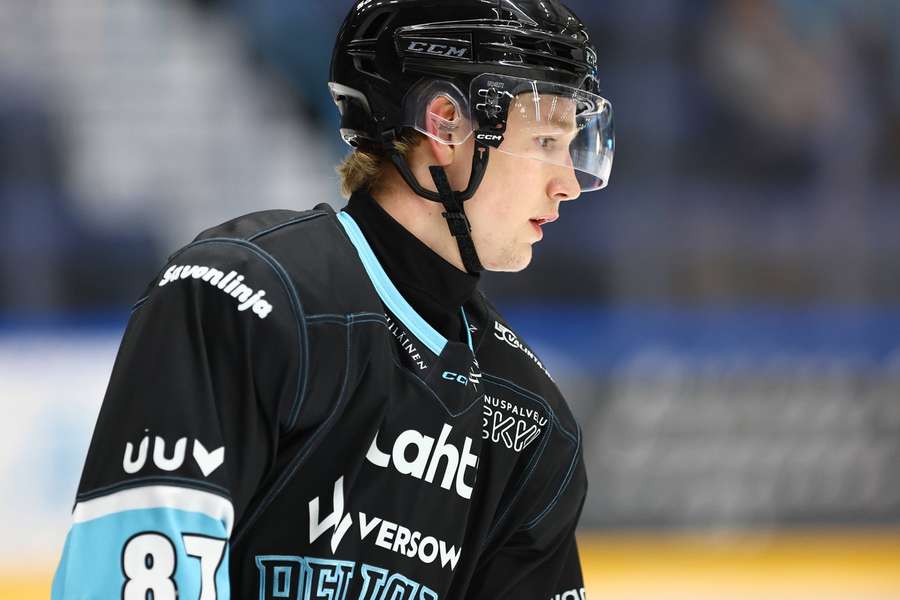 Daniel Nieminen scored, assisted and was penalised in Pelicans' win