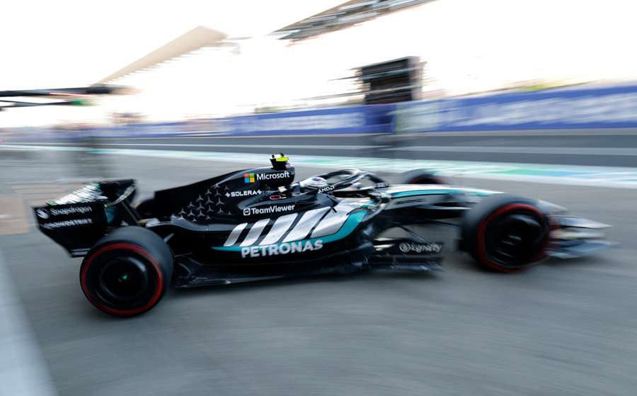 Winziger Rückschlag für Mercedes