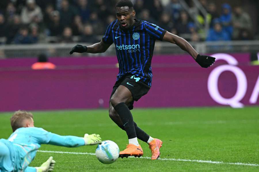 La rete del 2-0 di Bonny La rete del 2-0 di Bonny