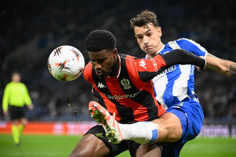 Powrót Bednarka, wygrane FC Porto i Aston Villi. Triumf Romy, drużyna Kędziory ratuje remis