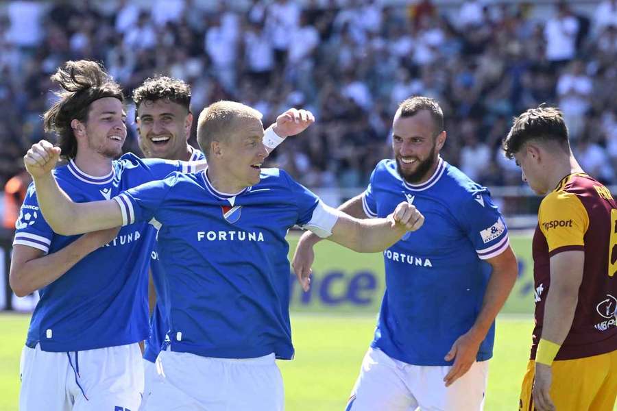 O Baník venceu em Praga após um desenrolar de golos verdadeiramente invulgar