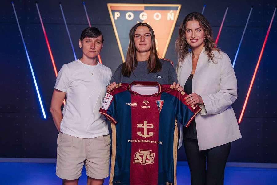 Lenka Mazúchová apresentada na Polónia Lenka Mazúchová apresentada na Polónia