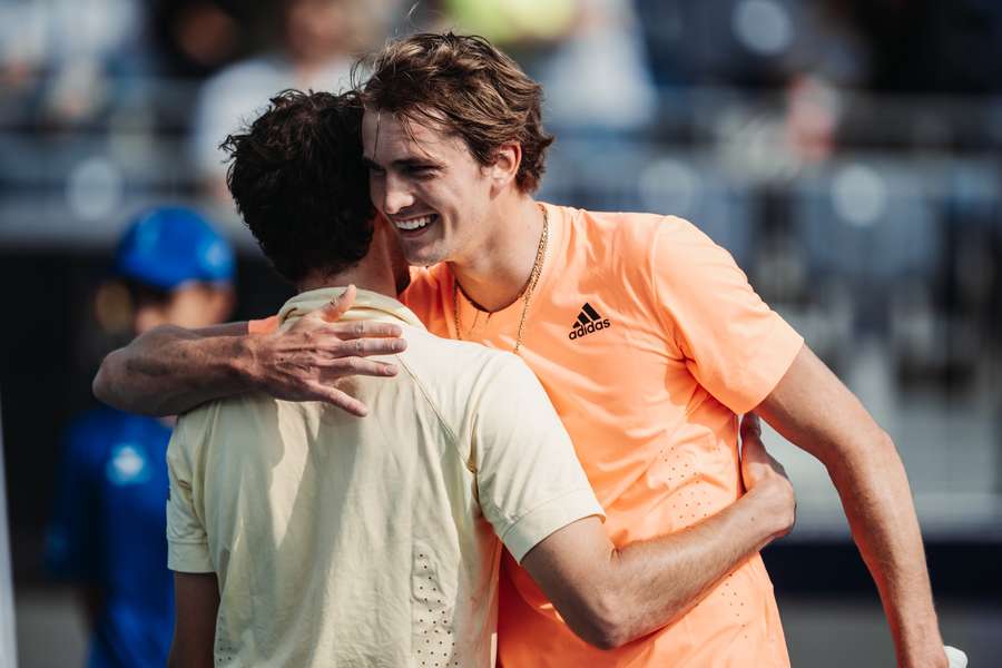 Alexander Zverev a Dominic Thiem na turnaji v Diriyahu.