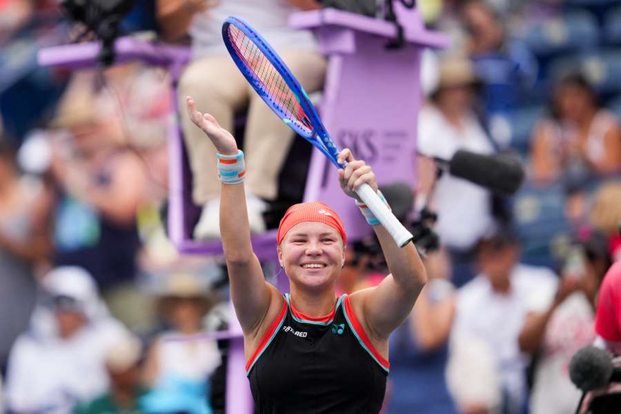 Rosjanka Diana Sznajder rywalką Świątek w ćwierćfinale turnieju w Toronto Rosjanka Diana Sznajder rywalką Świątek w ćwierćfinale turnieju w Toronto