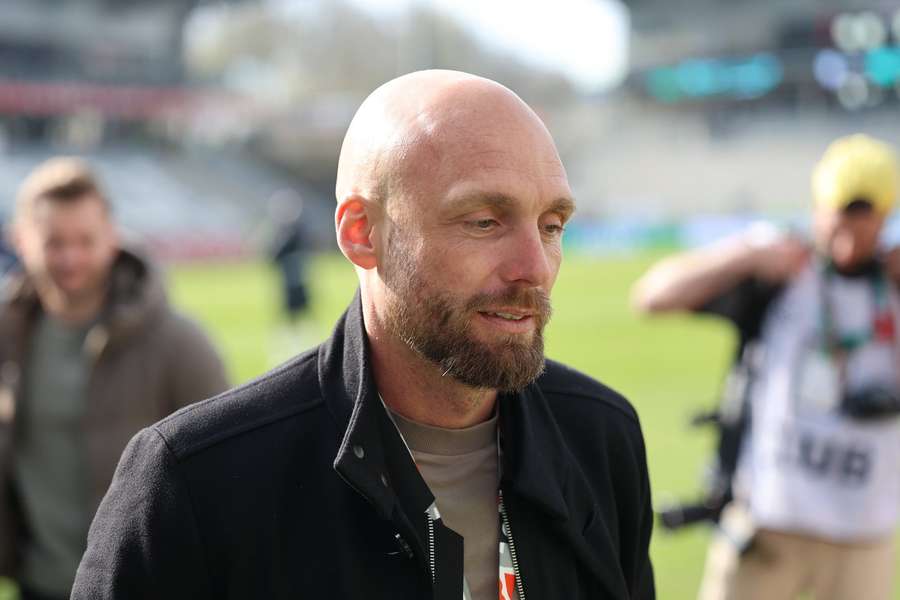 Nils-Ole Book springt auf der Karriereleiter Nils-Ole Book springt auf der Karriereleiter