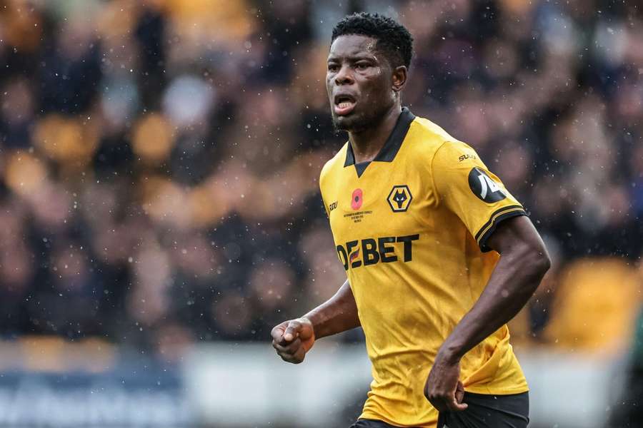 Munetsi sends message to Wolves fans; backs Pereira