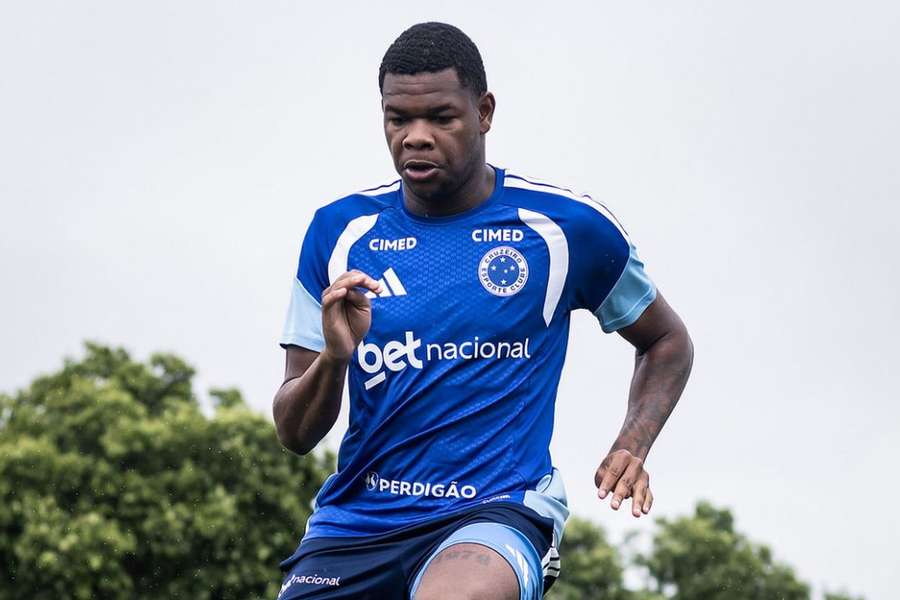 Kaiquy Luiz chega ao Feirense a custo zero