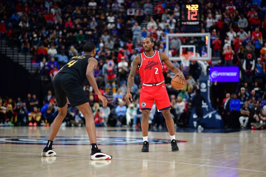 Cleveland padol na palubovke Clippers.