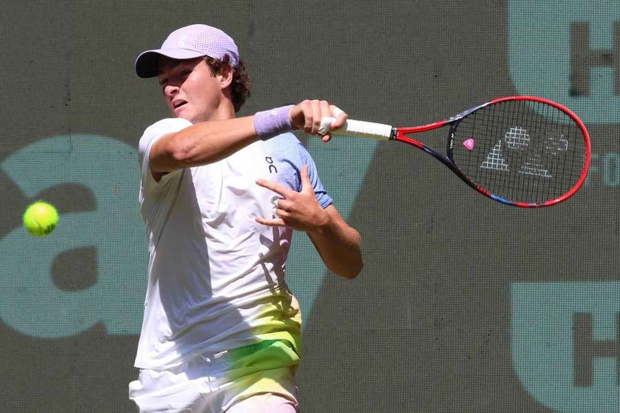João Fonseca perdeu batalha para Cobolli em Halle