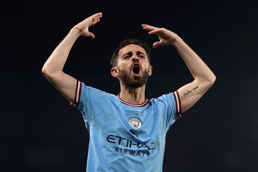 Bernardo Silva festeja um golo marcado pelo Manchester City