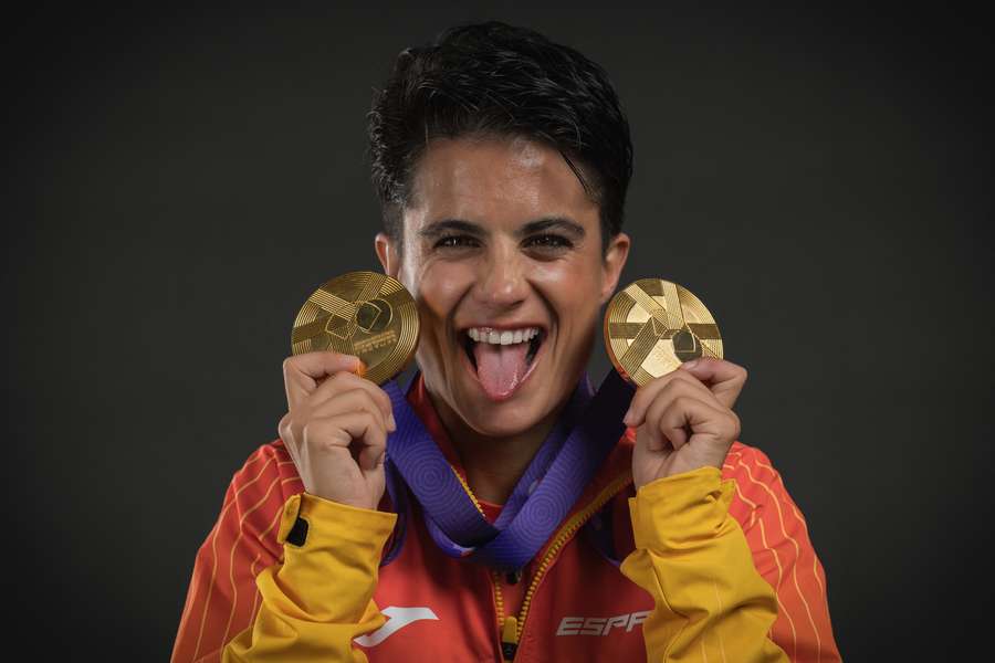 María Pérez celebra sus dos oros en Tokio María Pérez celebra sus dos oros en Tokio