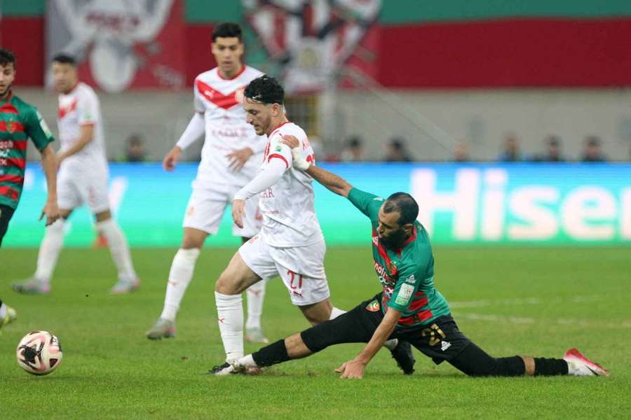 Alhassane Bangoura in action Alhassane Bangoura in action