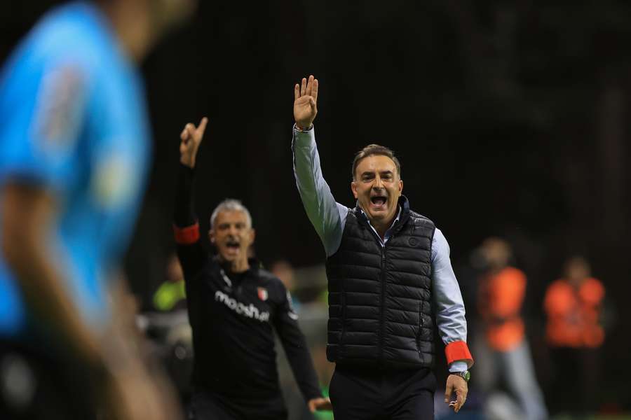 Carlos Carvalhal lamentou a derrota