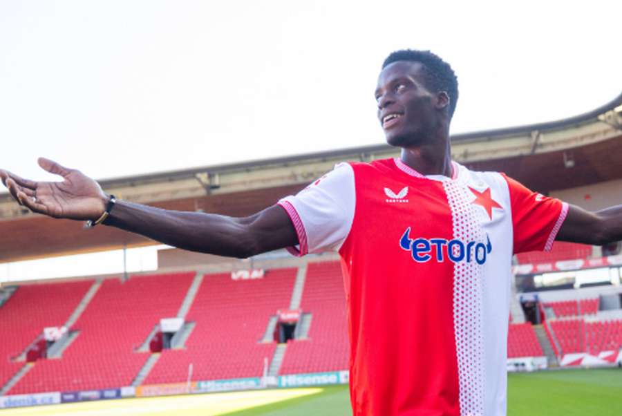 Nová posila pražské Slavie Youssoupha Mbodji