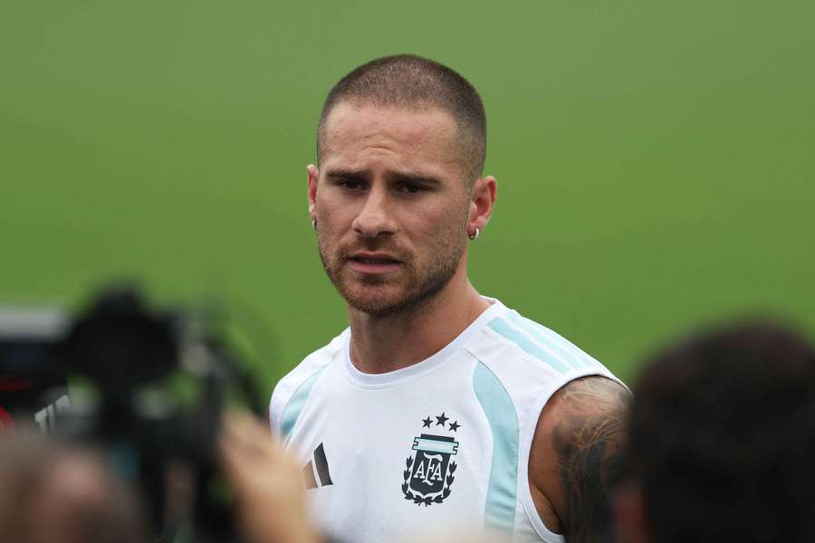 Iraola shuts down Mac Allister's Real Madrid rumours: Other clubs want my good players!