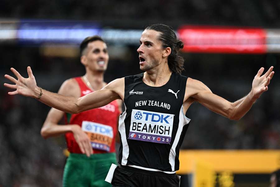 Beamish reina ante El Bakkali en los 3.000 m obstáculos