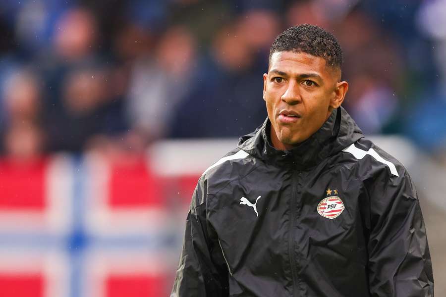 Patrick van Aanholt voor Heerenveen - PSV