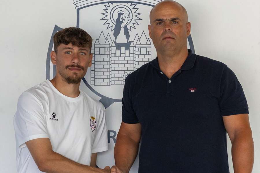 Danny Pires oficializado no Feirense Danny Pires oficializado no Feirense