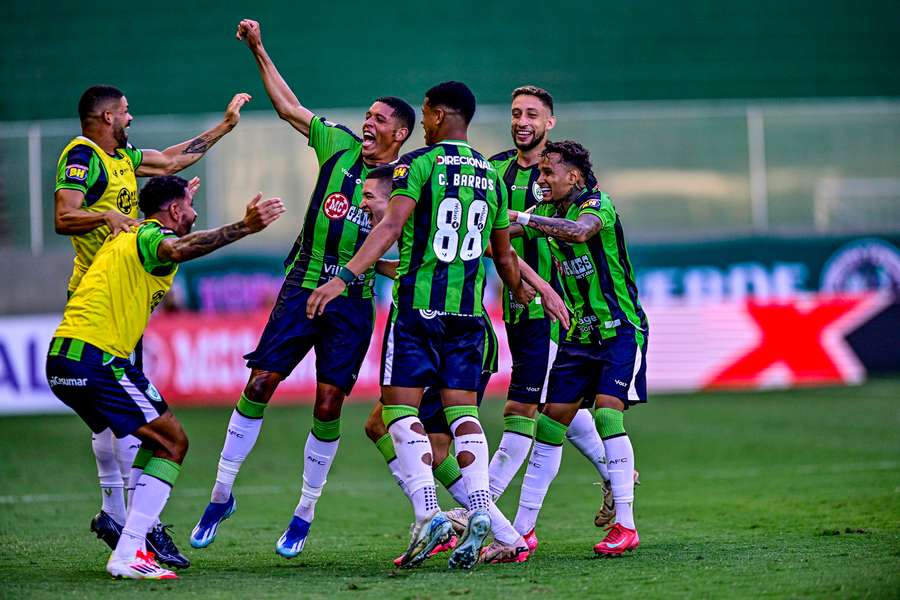 Marlon foi um dos grandes destaques da classificação do América-MG Marlon foi um dos grandes destaques da classificação do América-MG