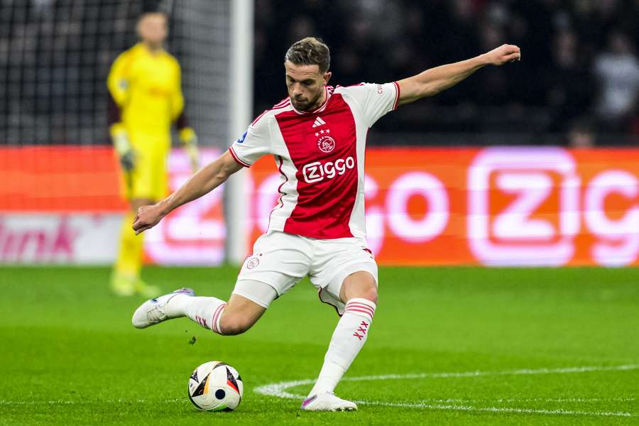 Jordan Henderson debuteerde voor Ajax