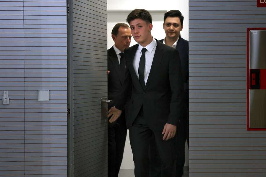 Arda Güler na sua apresentação no Real Madrid 