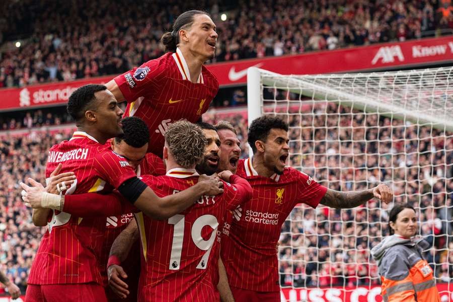 Los jugadores del Liverpool celebran un gol contra el Southampton