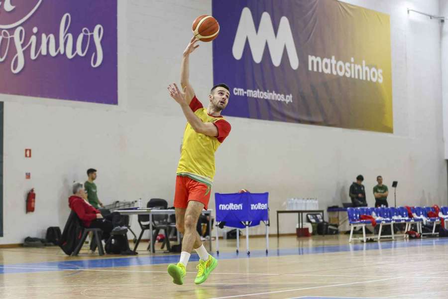 Eurobasket: Base luso Anthony da Silva falha torneio devido a lesão