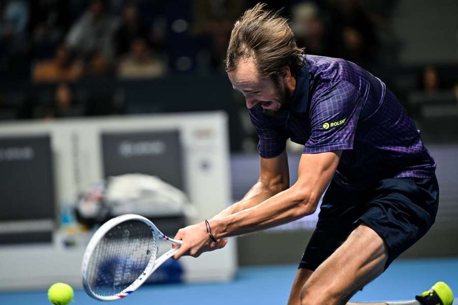 Daniil Medvedev vence no Cazaquistão