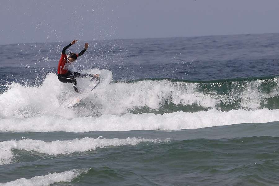 Teresa Bonvalot esteve perto de se tornar na primeira portuguesa a chegar ao topo do surf mundial