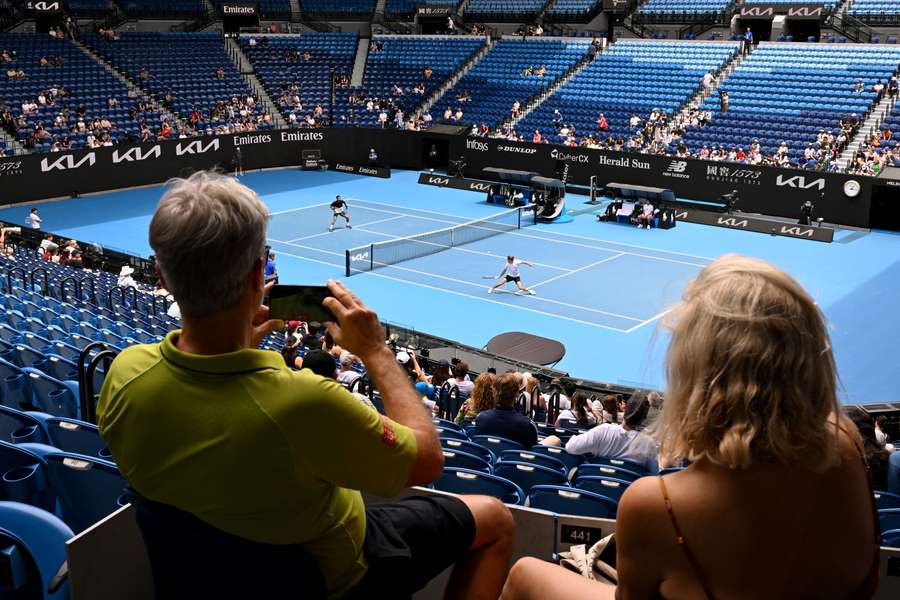 Tenis Flash: Majchrzak i Chwalińska zagrają w głównym turnieju Australian Open