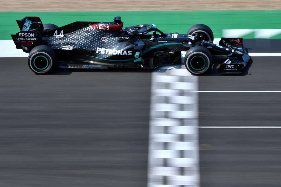 Lewis Hamilton hält den Streckenrekord seit der Saison 2020 mit 1:24,303 min.