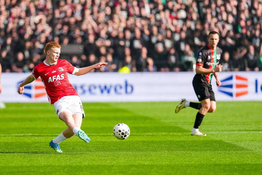Van der Vaart: Real Madrid best option for Smit Van der Vaart: Real Madrid best option for Smit